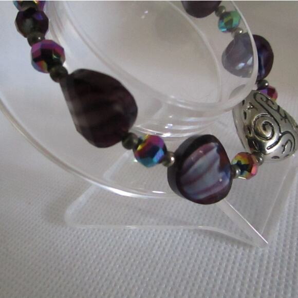 Iridescent Purple Glass Bead Bracelet with Silver Heart Charm Boho Y2K - Picture 11 of 17